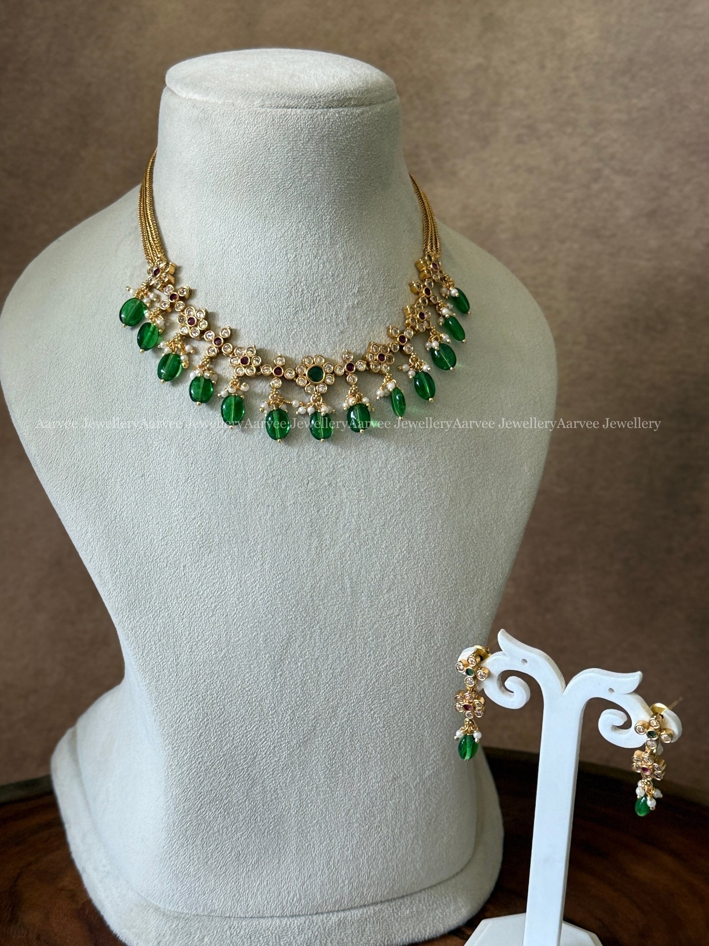 GOLD CHAIN CZ STONES NECKLACE SET WITH GREEN BEADS