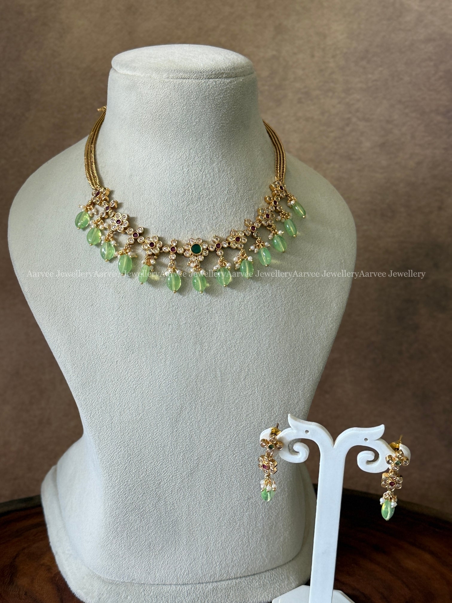 GOLD CHAIN CZ STONES NECKLACE SET WITH PASTEL GREEN BEADS