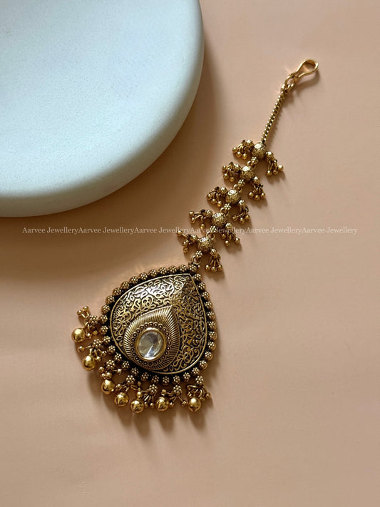 GOLD FINISH TEAR DROP TIKKA WITH GOLD BEADS