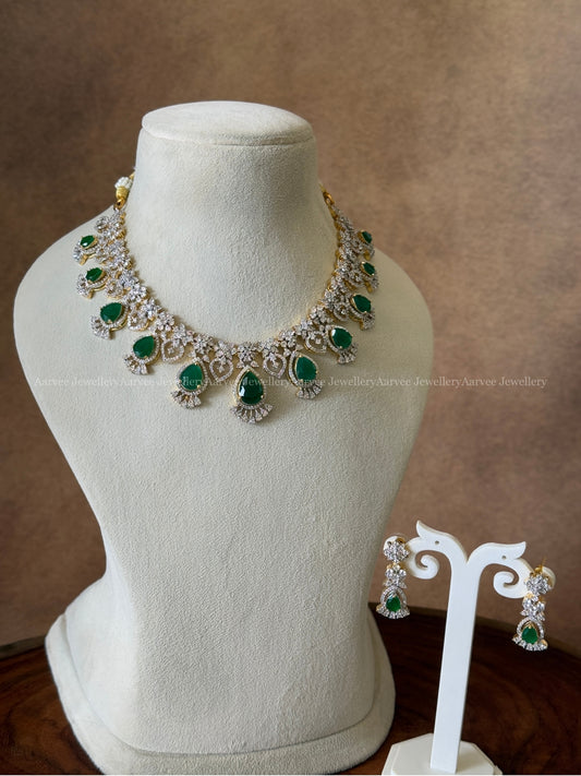 GREEN AD STONES NECKLACE SET 