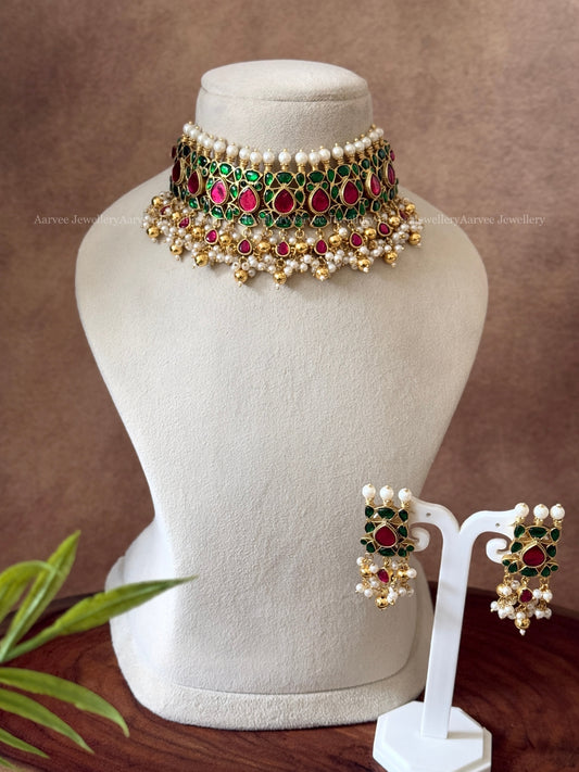 JADAU KUNDAN CHOKER SET WITH PINK & GREEN STONES WITH PEARL & GOLD BEADS