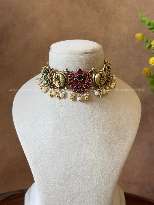 JADAU KUNDAN FLORAL AND ANNAM CHOKER SET WITH RUBY & GREEN STONE AND PEARLS