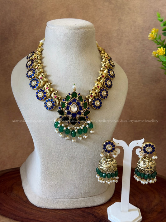 JADAU KUNDAN BLUE STONE LOTUS NECKLACE SET WITH GREEN BEADS