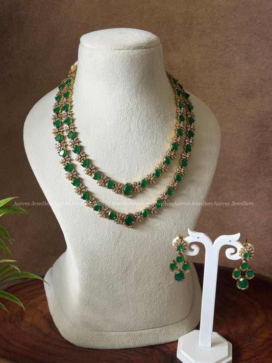 GREEN STONES VICTORIAN TWO LAYERED NECKLACE SET