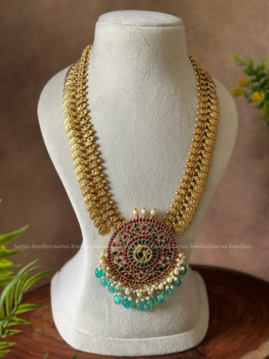 JADAU KUNDAN GOLD COIN MID LENGTH CHAIN WITH ROUND KUNDAN PENDANT & SEA BLUE BEADS