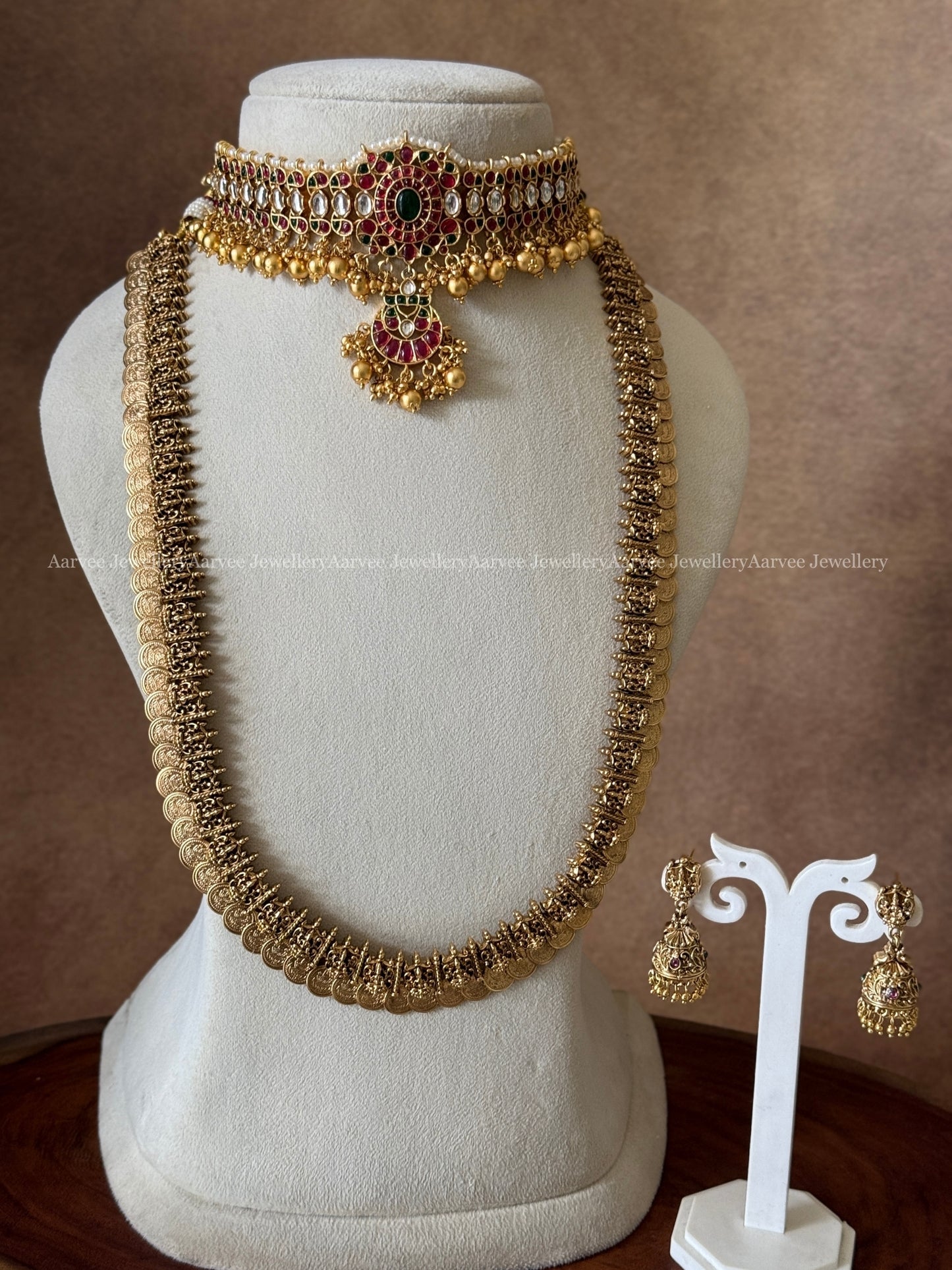 COMBO - KEMP SINGLE PENDANT CHOKER WITH COIN MID LENGTH HARAM SET