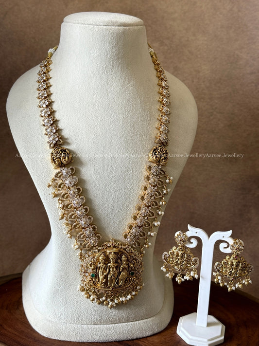 WHITE & GOLD TONE TEMPLE HARAM SET