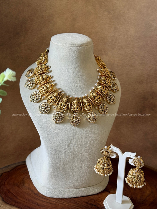 WHITE STONE BUTTA NECKLACE SET WITH LAKSHMI PENDANT