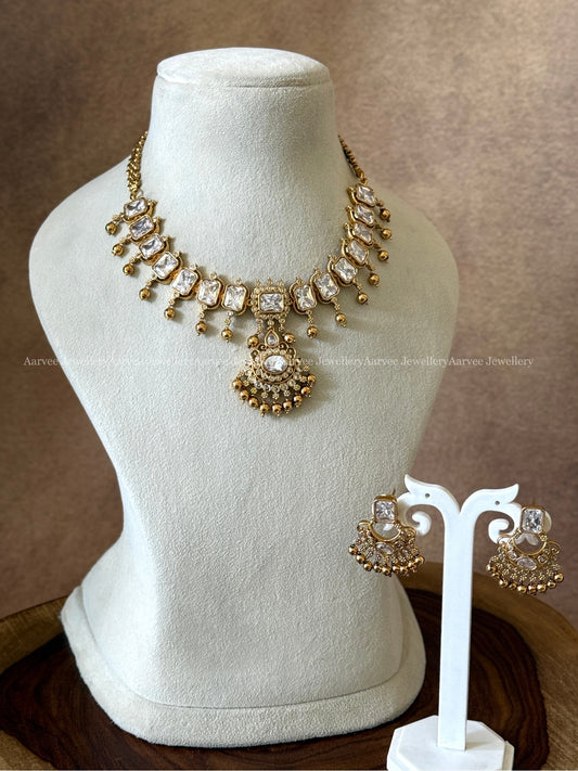 CZ WHITE STONE NECKLACE SET WITH GOLD BEADS