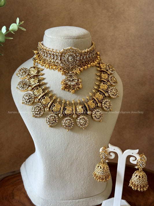 COMBO - WHITE KEMP STONE SINGLE PENDANT CHOKER WITH WHITE BUTTA NECKLACE SET WITH ANNAM DESIGN