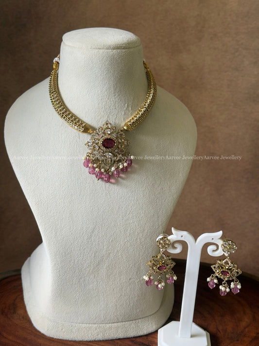 GOLD TONE KANTI NECKLACE SET WITH PINK STONE VICTORIAN PENDANT AND PASTEL PINK BEADS
