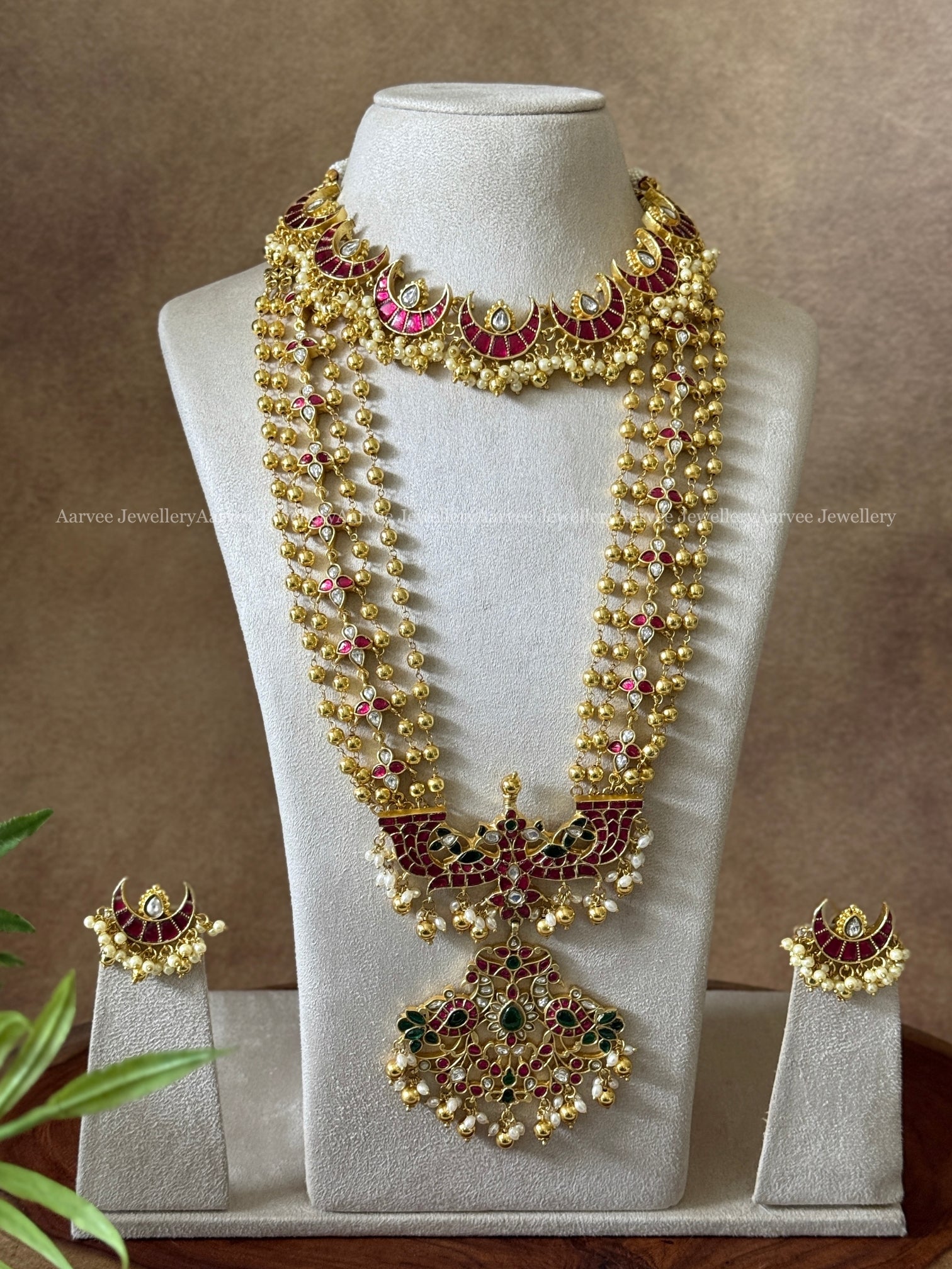 COMBO - JADAU KUNDAN RUBY STONE CHAND NECKLACE WITH GOLD BEADED LAYERED MID LENGTH HARAM SET WITH PEACOCK PENDANT