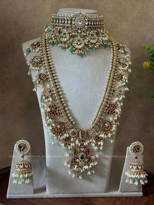 CONTEMPORARY BRIDAL SET | GUTTA PUSALU HARAM PAIRED WITH A WHITE STONE KUNDAN CHOKER WITH PASTEL BEADS
