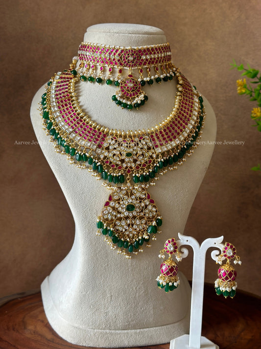 COMBO - JADAU KUNDAN ADITI CHOKER | STATEMENT BRIDAL NECKLACE | MANGO JHUMKI WITH GREEN BEADS