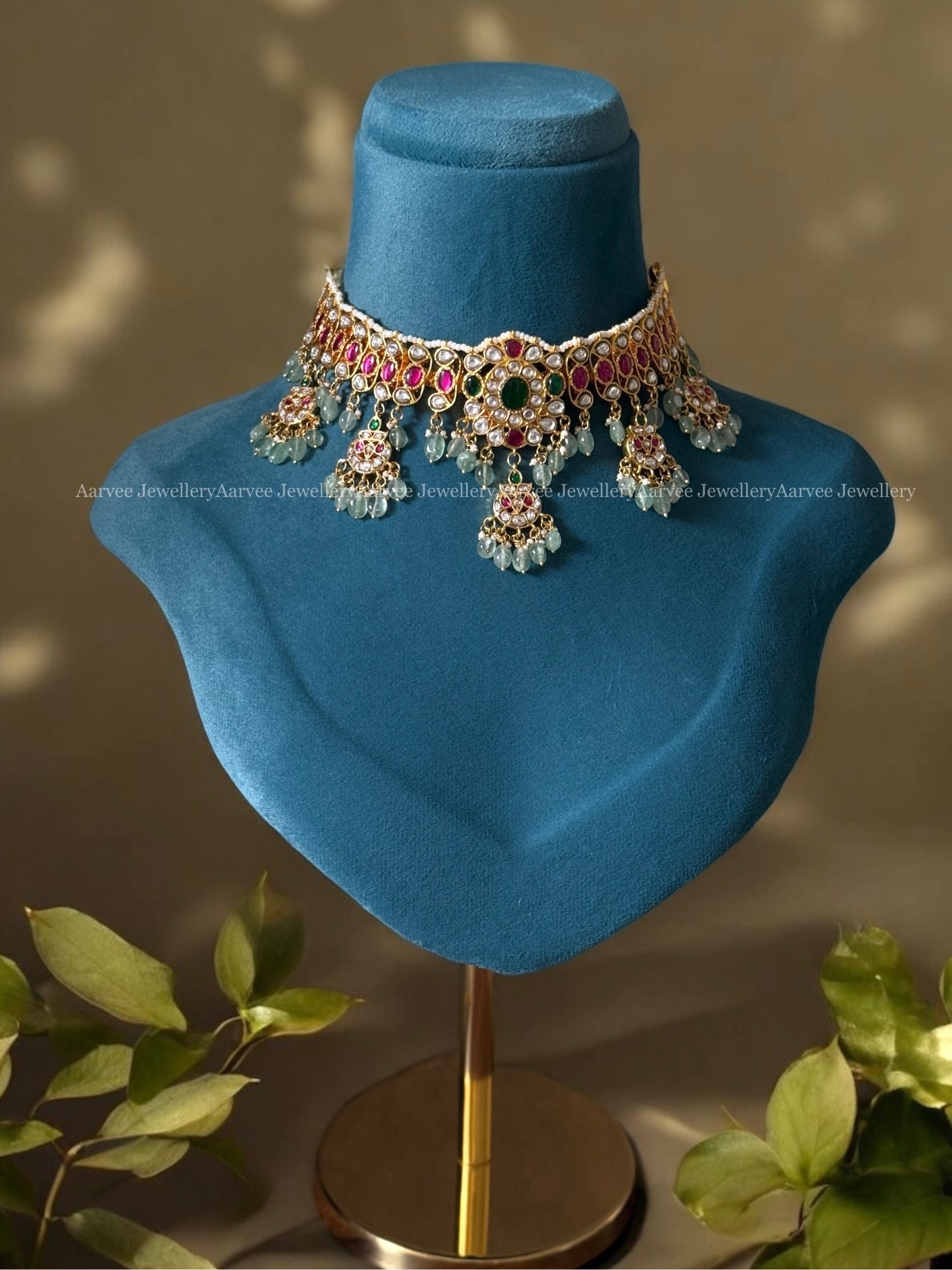 JADAU KUNDAN MULTI PENDANT CHOKER WITH PASTEL BEADS