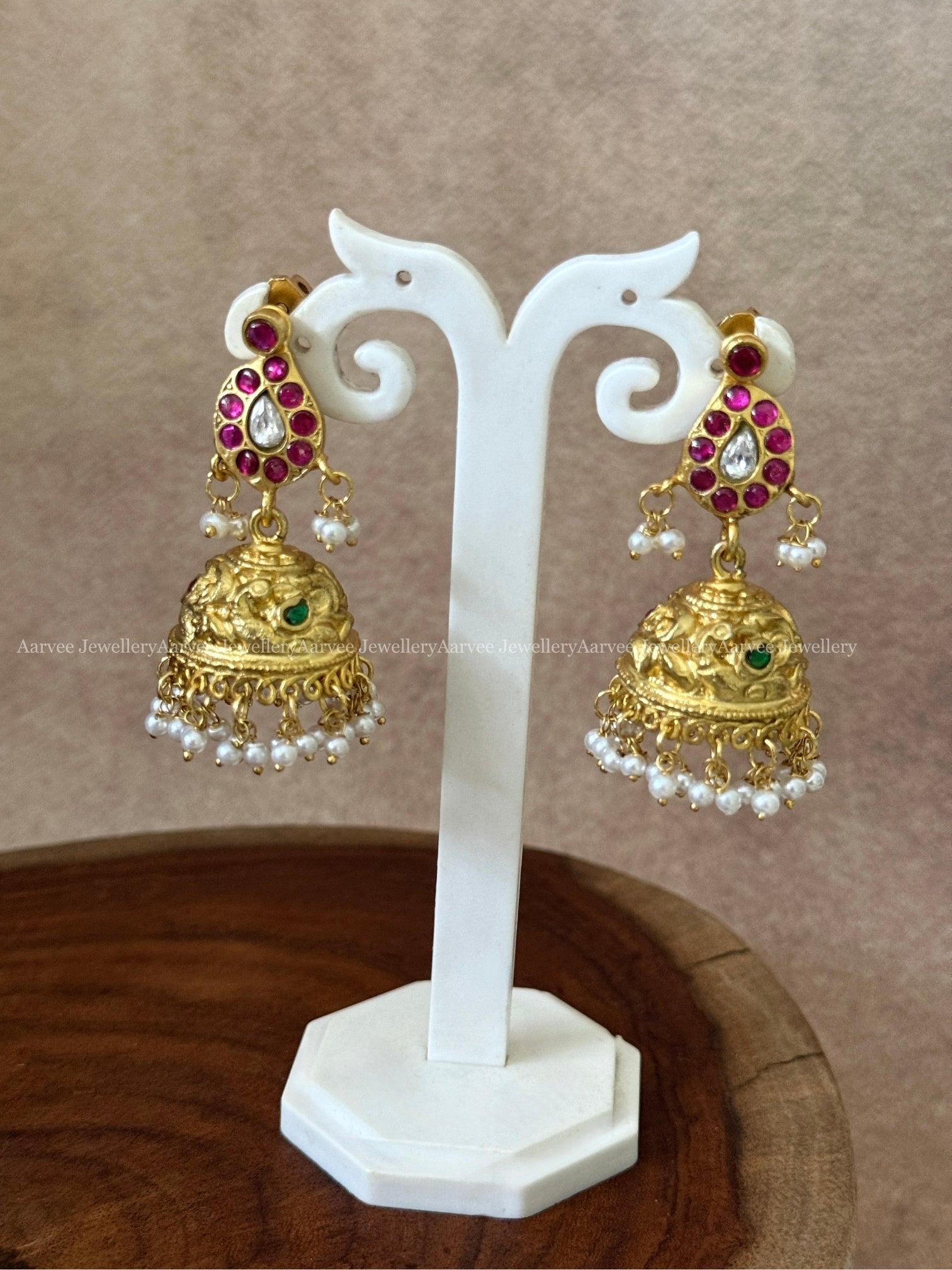 JADAU KUNDAN REVERSIBLE JHUMKI WITH PEARLS