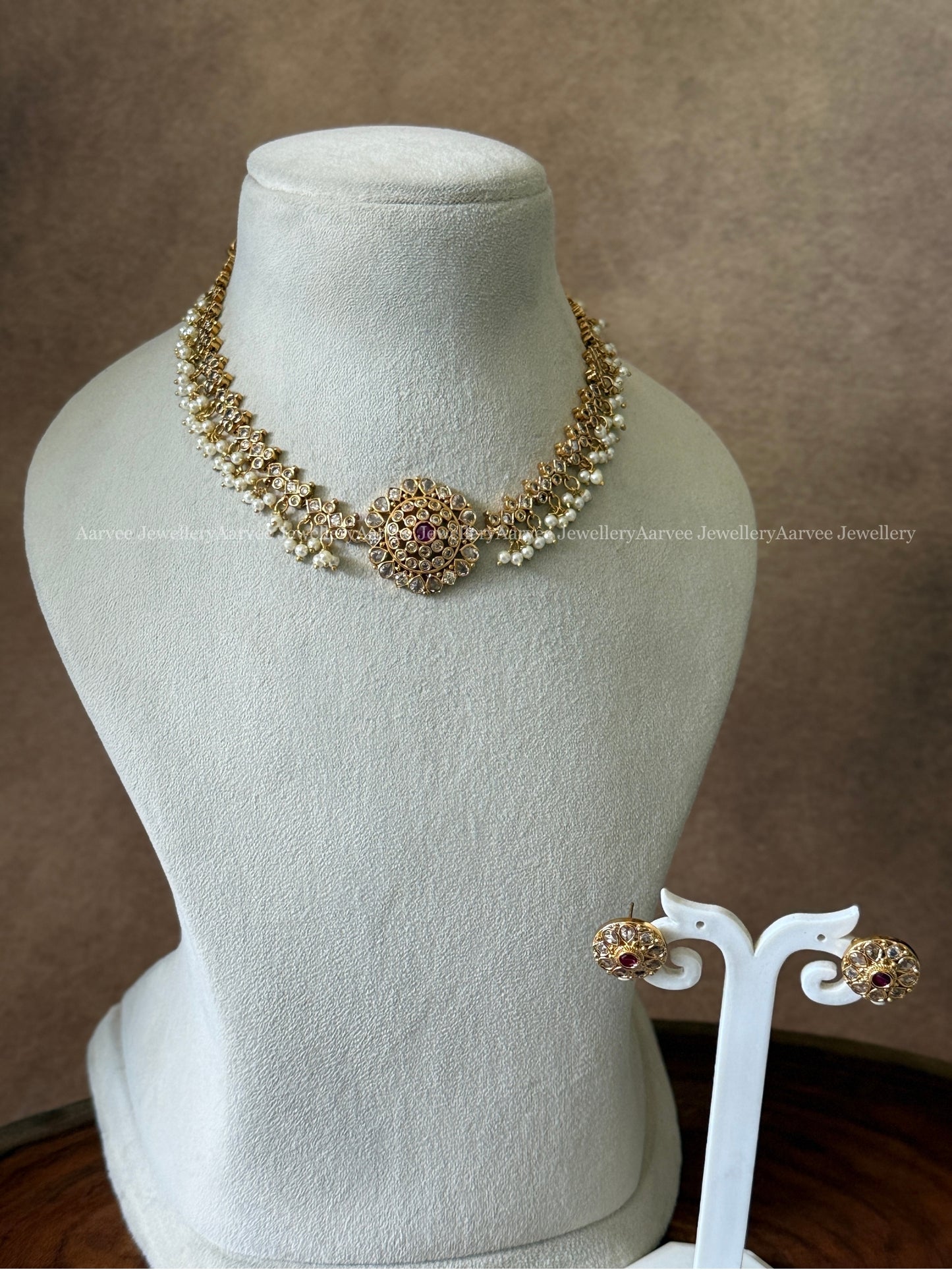CZ WHITE / RUBY STONE NECKLACE SET 