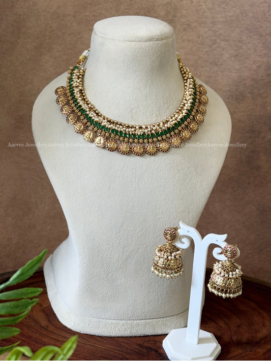 GOLD COIN AND PEARL BUNCH NECKLACE SET WITH GREEN STONES