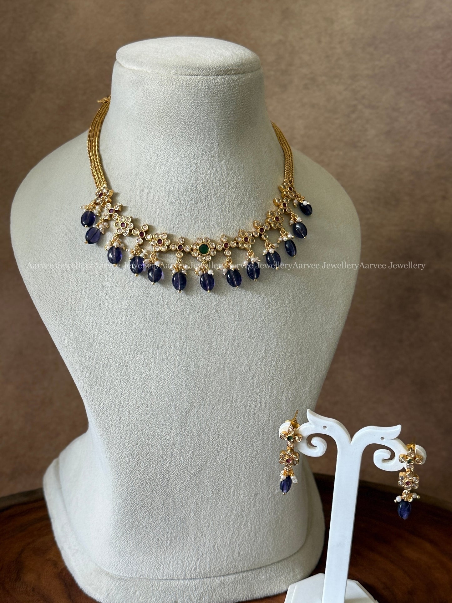 GOLD CHAIN CZ STONES NECKLACE SET WITH NAVY BLUE BEADS