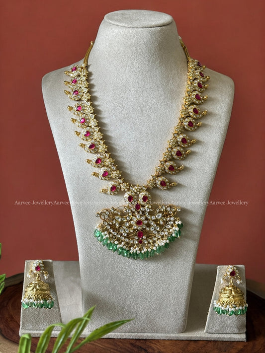 MANGO MOTIF JADAU KUNDAN NECKLACE SET WITH WHITE & RUBY STONES WITH PASTEL BEADS