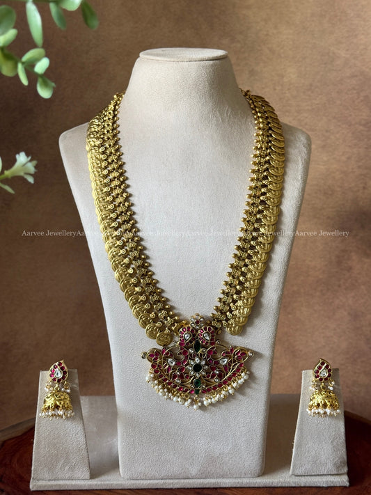 JADAU KUNDAN GOLD FINISH COIN MID LENGTH HARAM SET WITH RUBY STONE MANGO PENDANT IN PEARL  BEADS