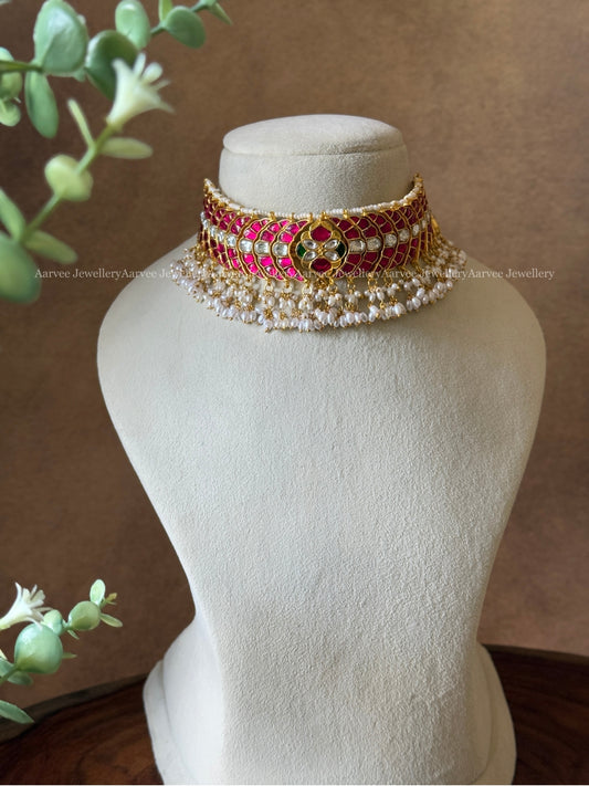 JADAU KUNDAN CHOKER WITH RUBY & WHITE STONES AND WITH RICE PEARLS