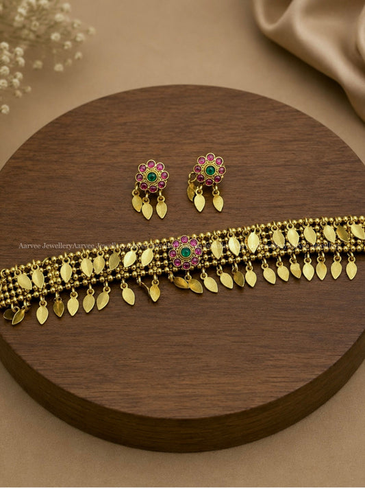 GOLD TONE KERALA STYLE FLORAL ELAKKATHALI CHOKER SET
