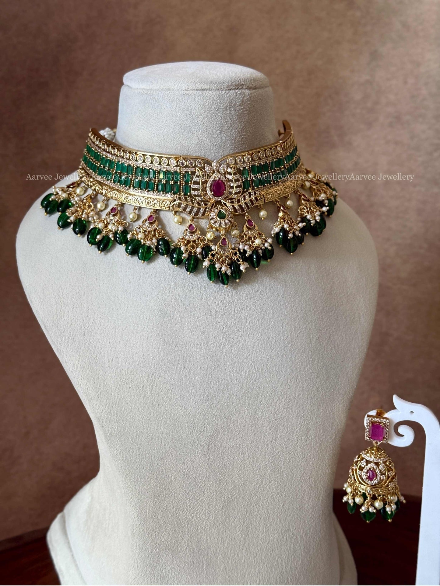 CZ CLOSE NECK CHOKER SET WITH GREEN STONE & GREEN BEADS