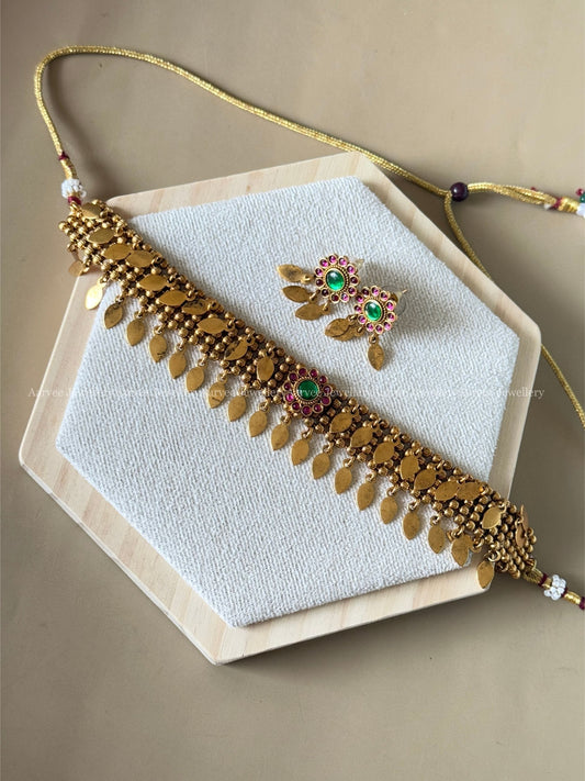 GOLD TONE KERALA STYLE FLORAL ELAKKATHALI CHOKER SET