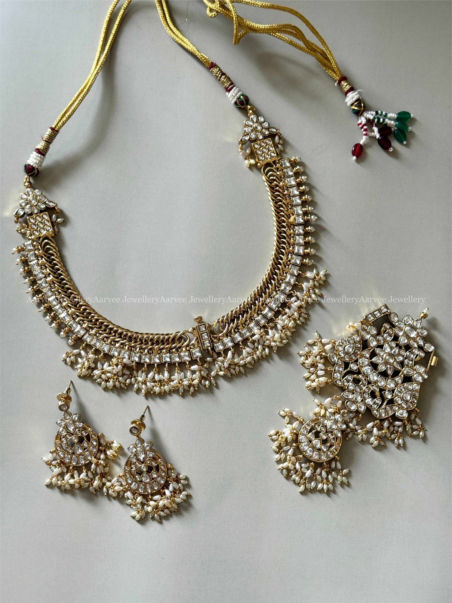 PREMIUM JALEBI 2 IN 1 REVERSIBLE NECKLACE SET IN WHITE / PINK STONES
