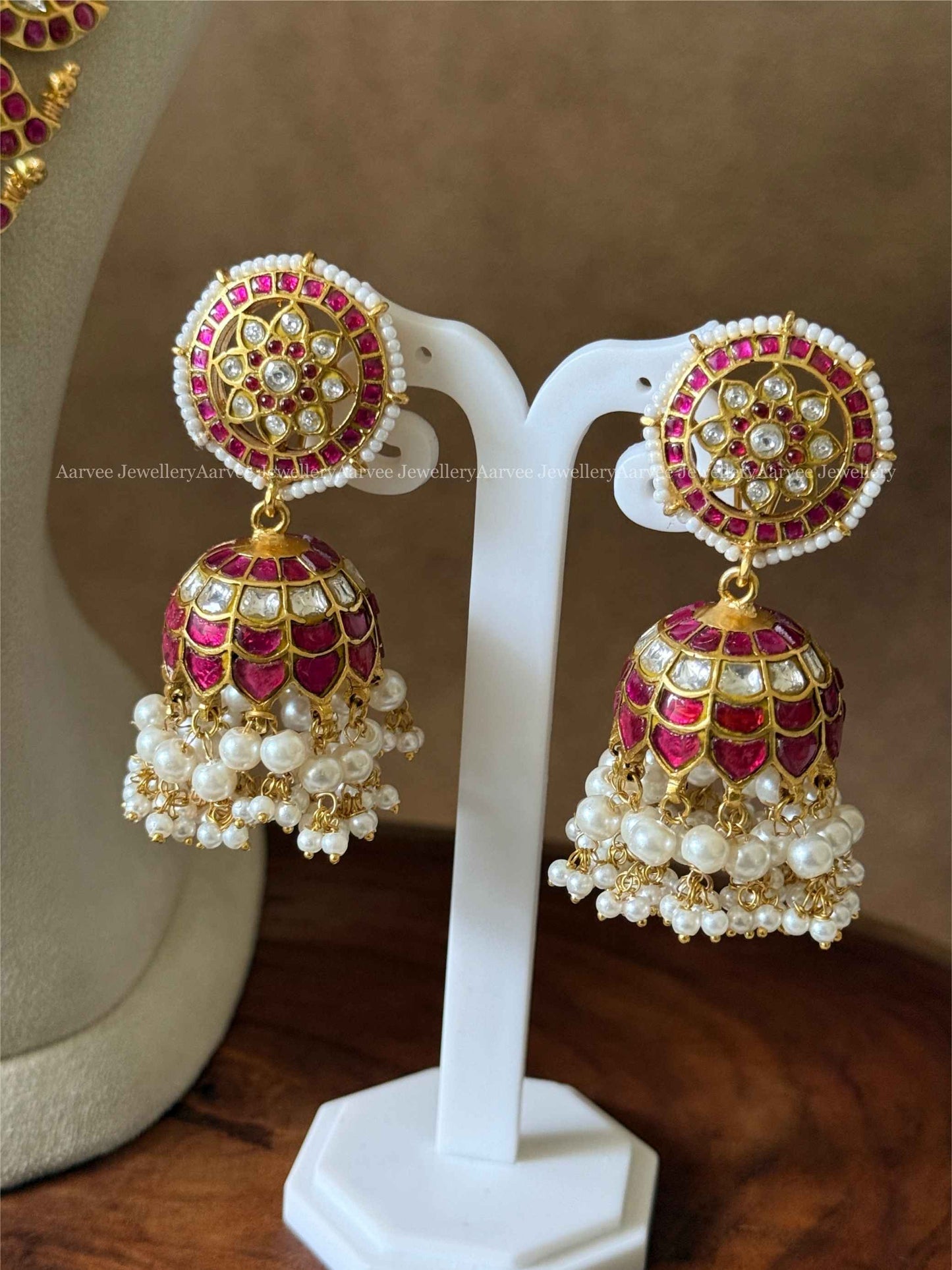 JADAU KUNDAN FULL PEARLS CHOKER WITH BUTTA JHUMKI