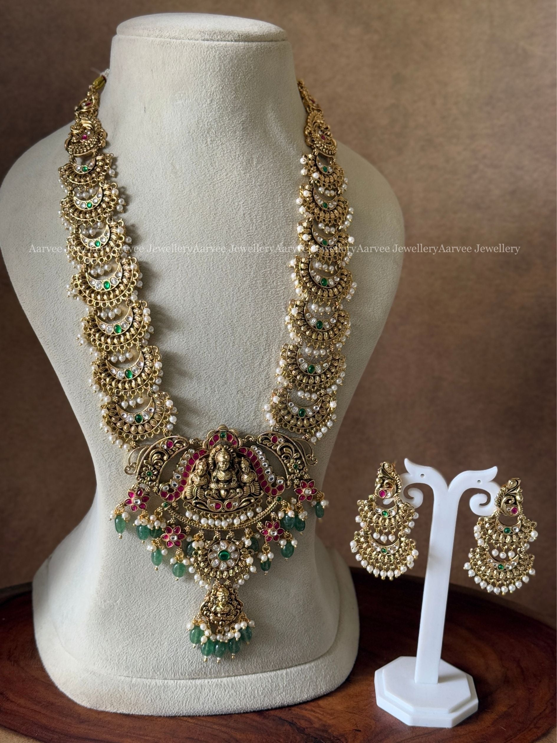 PREMIUM GOLD TONE KUNDAN CHAND & LAKSHMI MOTIF HARAM SET WITH PASTEL BEADS