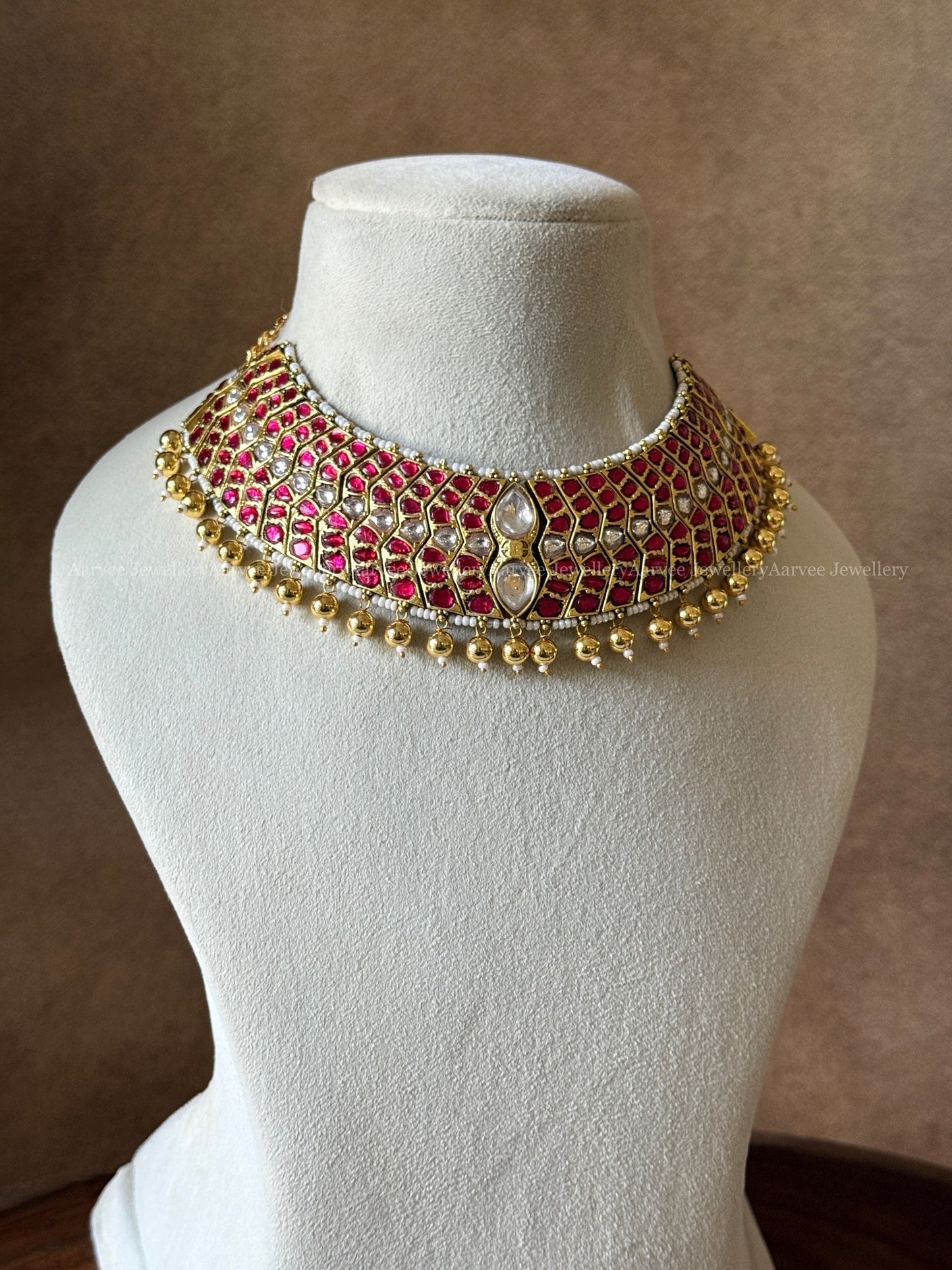 JADAU KUNDAN RUBY / WHITE STONE CHOKER WITH TEAR DROP JHUMKI