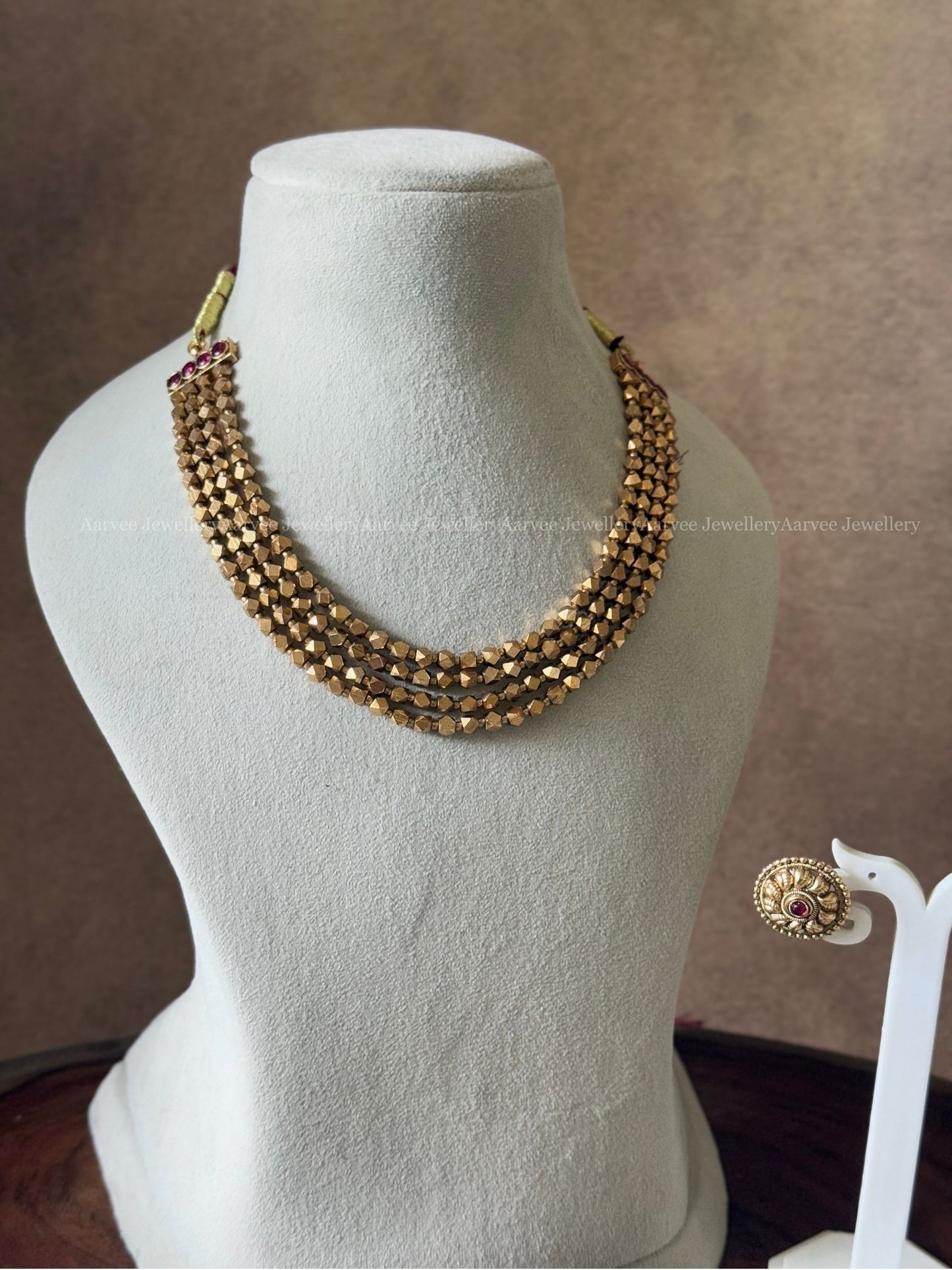 PREMIUM ANTIQUE GOLD BEADED NECKLACE SET