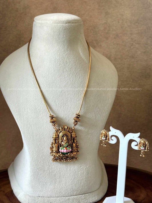 PLAIN MID LENGTH GOLD CHAIN WITH SARASWATI PENDANT SET