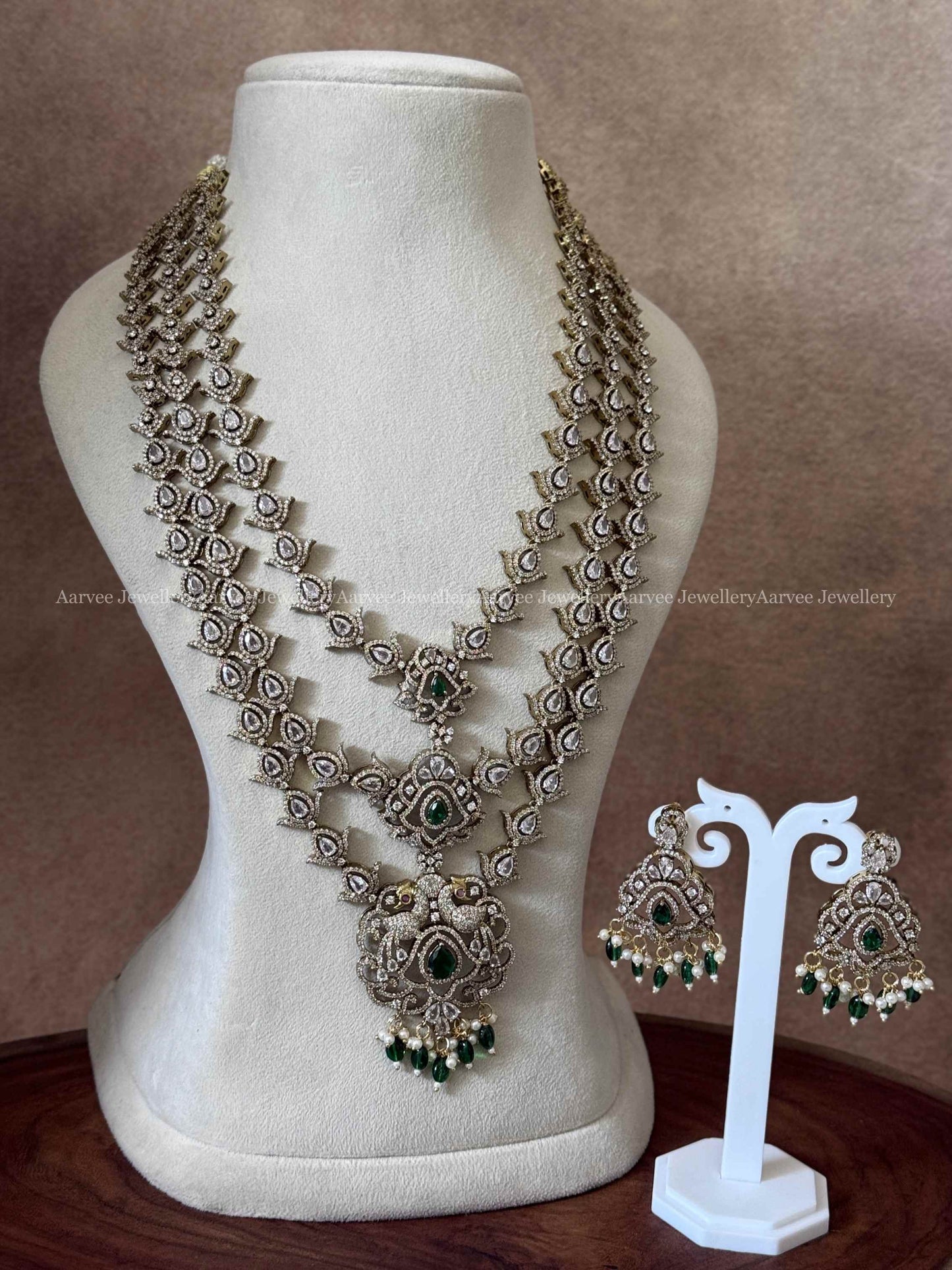VICTORIAN BRIDAL JEWELLERY SET PEACOCK DESIGN WITH GREEN BEADS