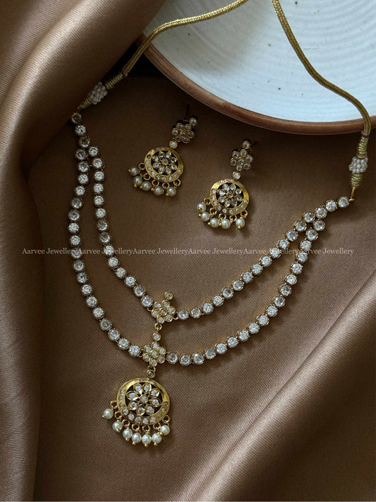 ELEGANT WHITE STONES TWO LAYER FLORAL ATTIGAI SET