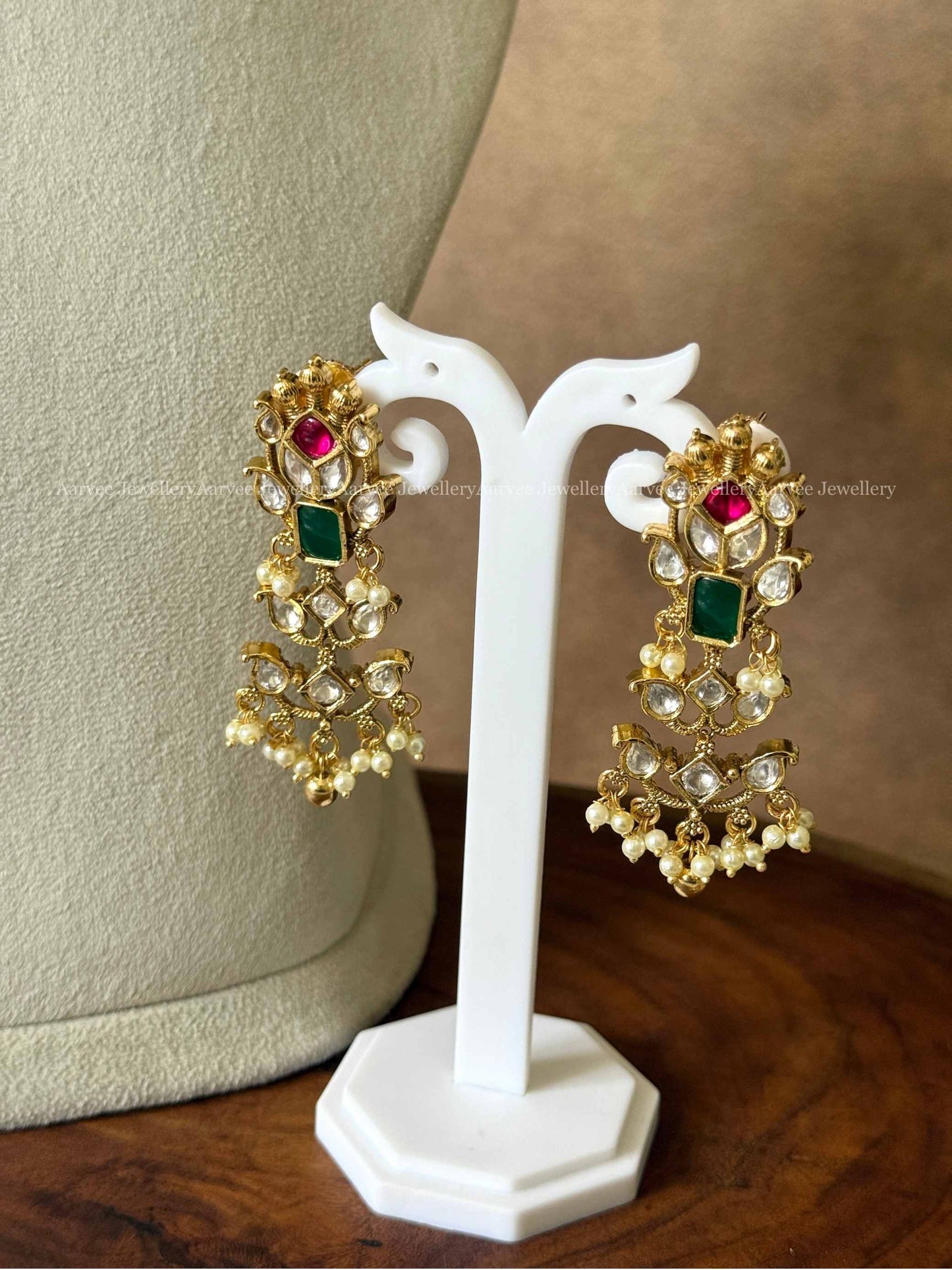 PREMIUM WHITE / PINK KUNDAN STONES HIGHNECK CHOKER SET WITH GOLD BEADS