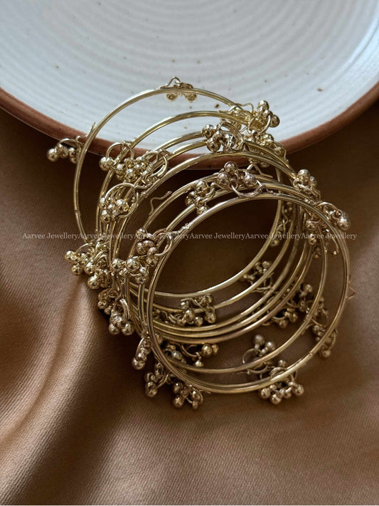 PLAIN GOLD GUNGHROOS BANGLES — SET OF 8