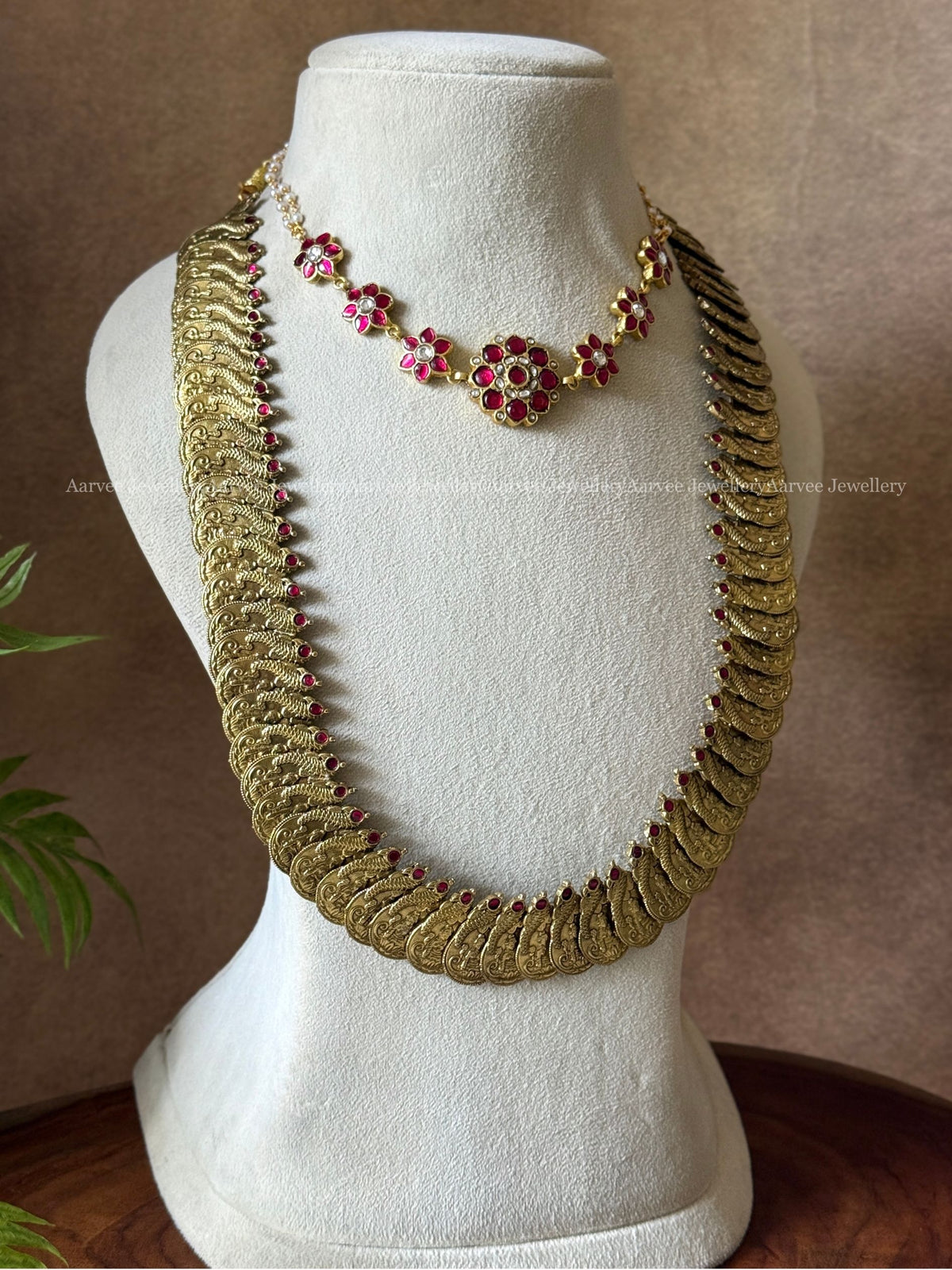 JADAU KUNDAN RUBY STONE FLORAL CHOKER WITH COIN MID LENGTH HARAM
