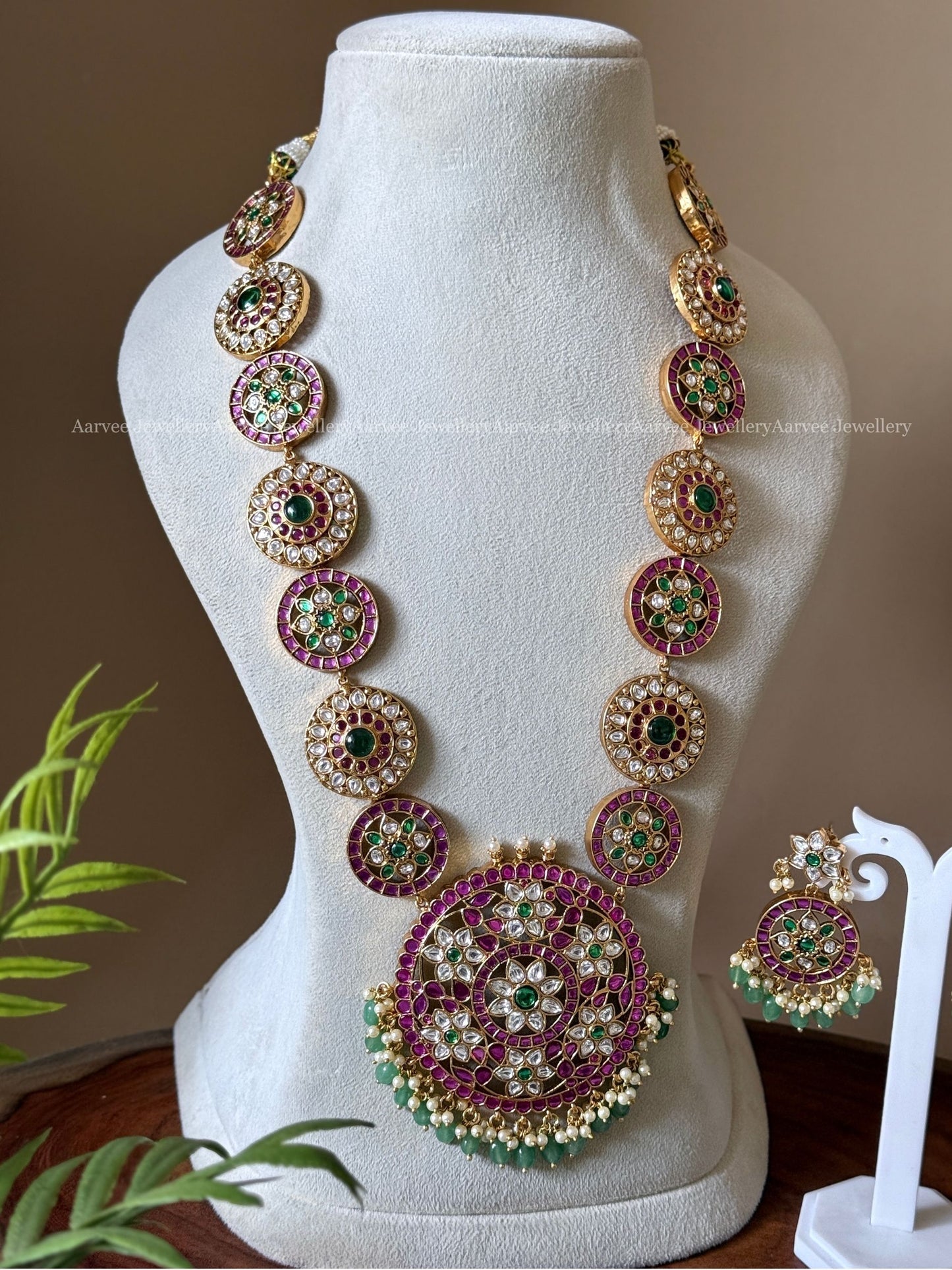 PREMIUM PINK KUNDAN MULTI COLOR BOTTU & FLORAL HARAM SET WITH PASTEL BEADS