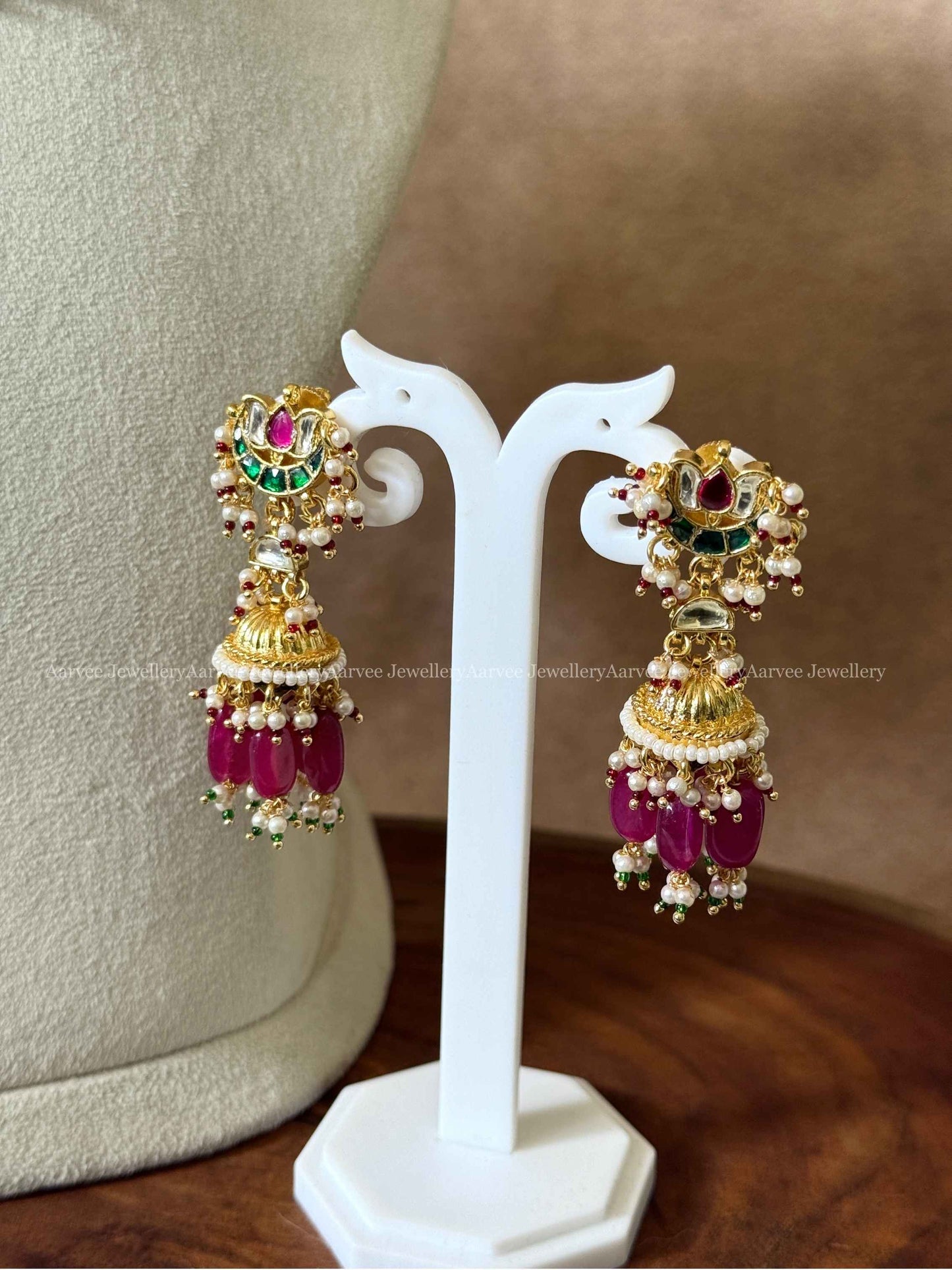 POLKI KUNDAN GREEN & WHITE STONES NECKALCE SET WITH RUBY BEADS