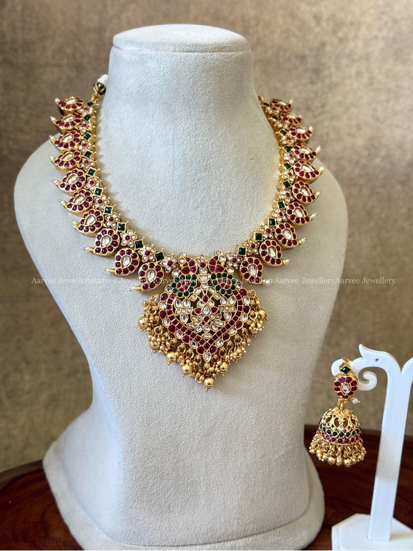 KEMP RUBY / GREEN STONES MANGO MOTIF NECKLACE SET WITH PEACOCK PENDANT & GOLD BEADS