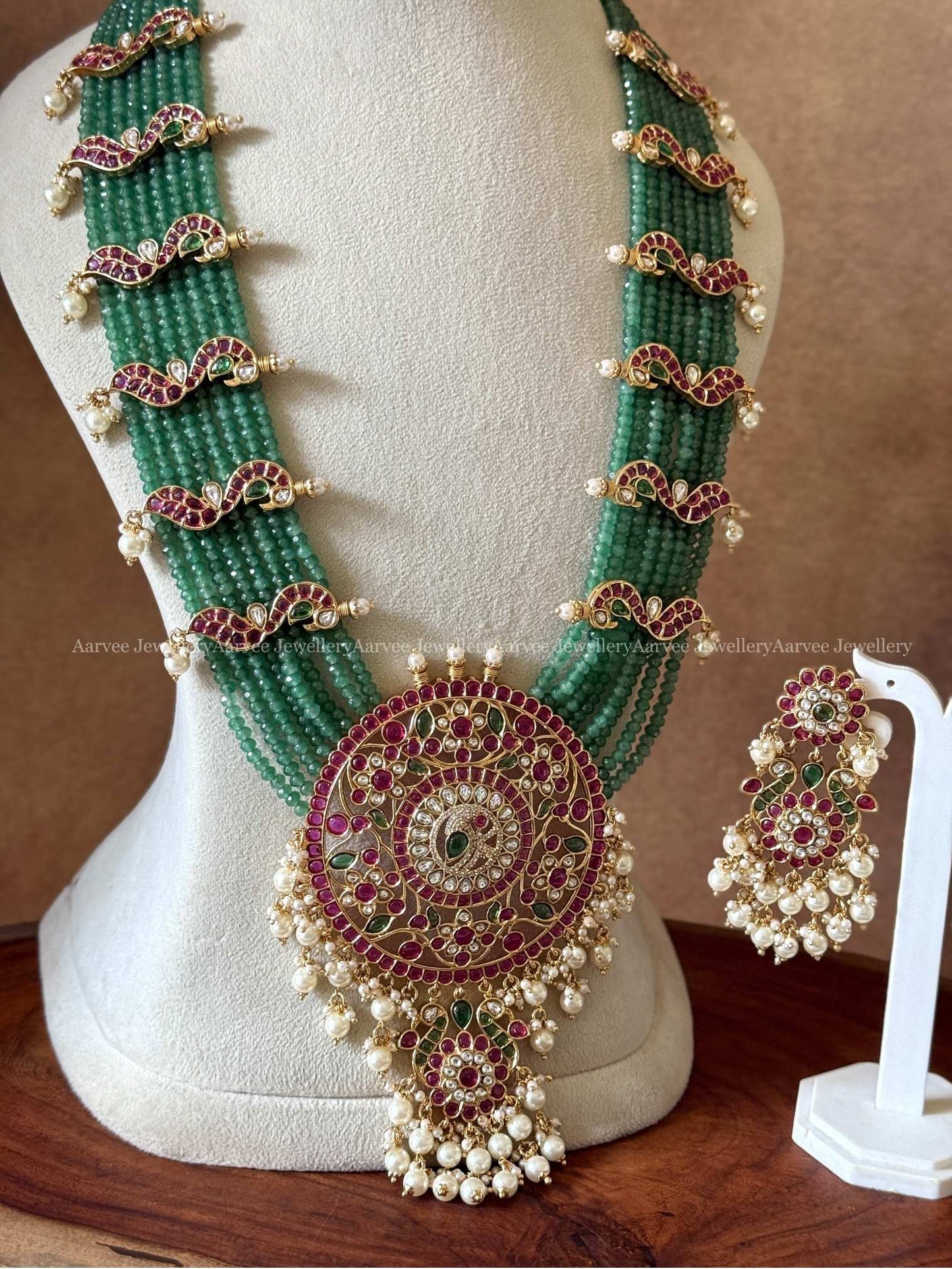 PASTEL BEADED HARAM SET WITH KEMP STONE ROUND PENDANT AND PEARLS