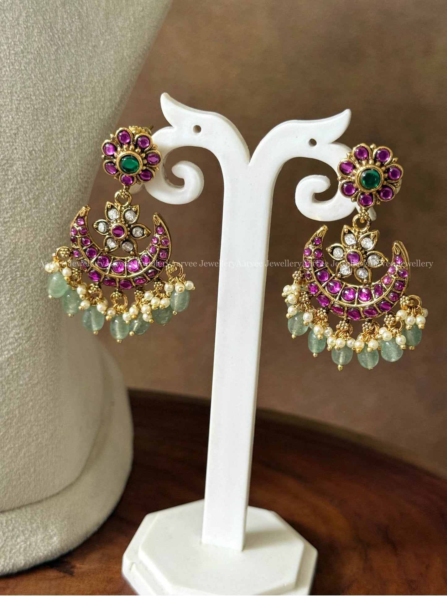 KUNDAN HALF MOON & FLORAL MOTIF NECKLACE SET WITH RUBY/WHITE STONE AND PASTEL BEADS