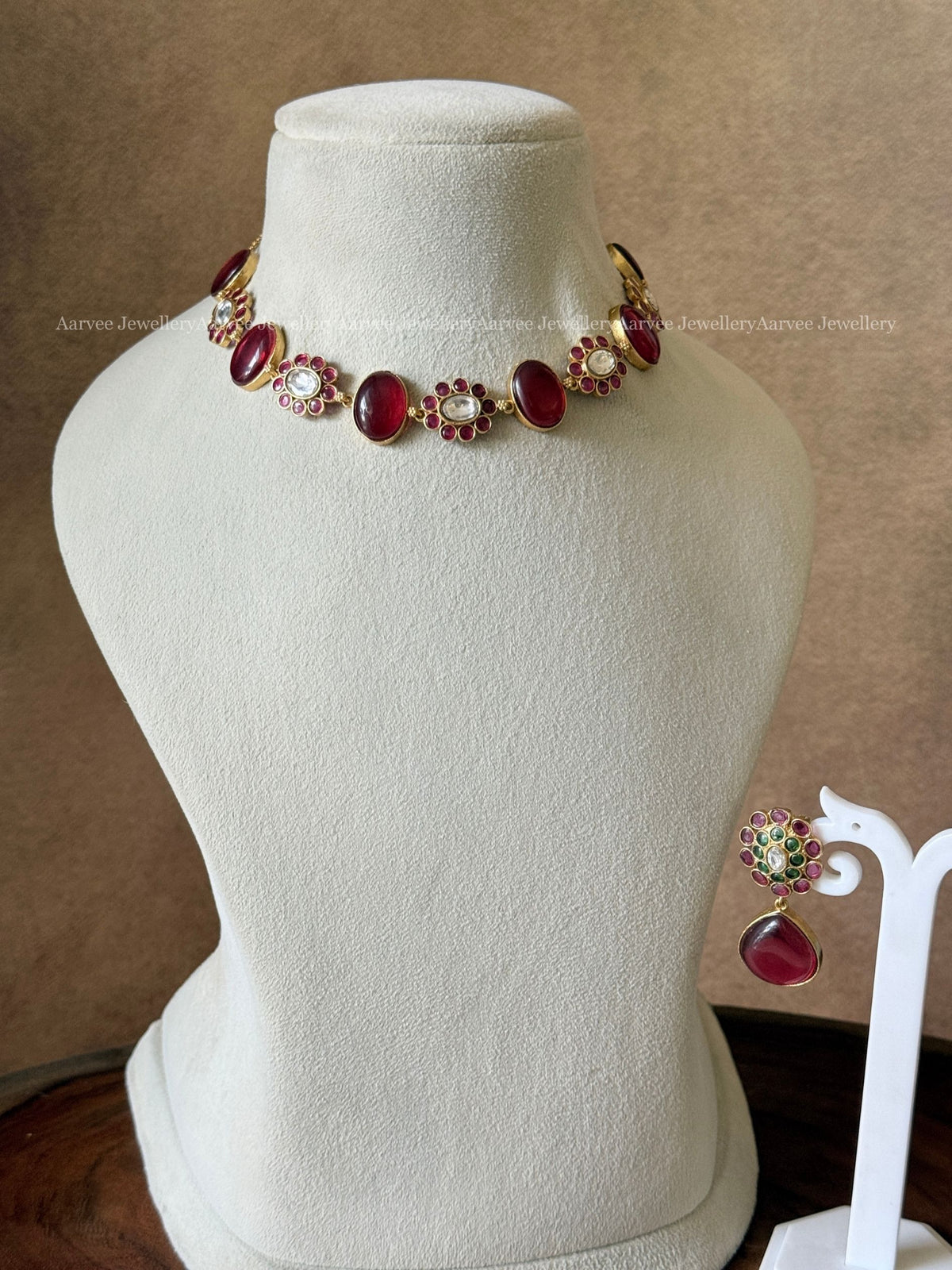 PREMIUM RUBY STONE FLORAL NECKLACE SET