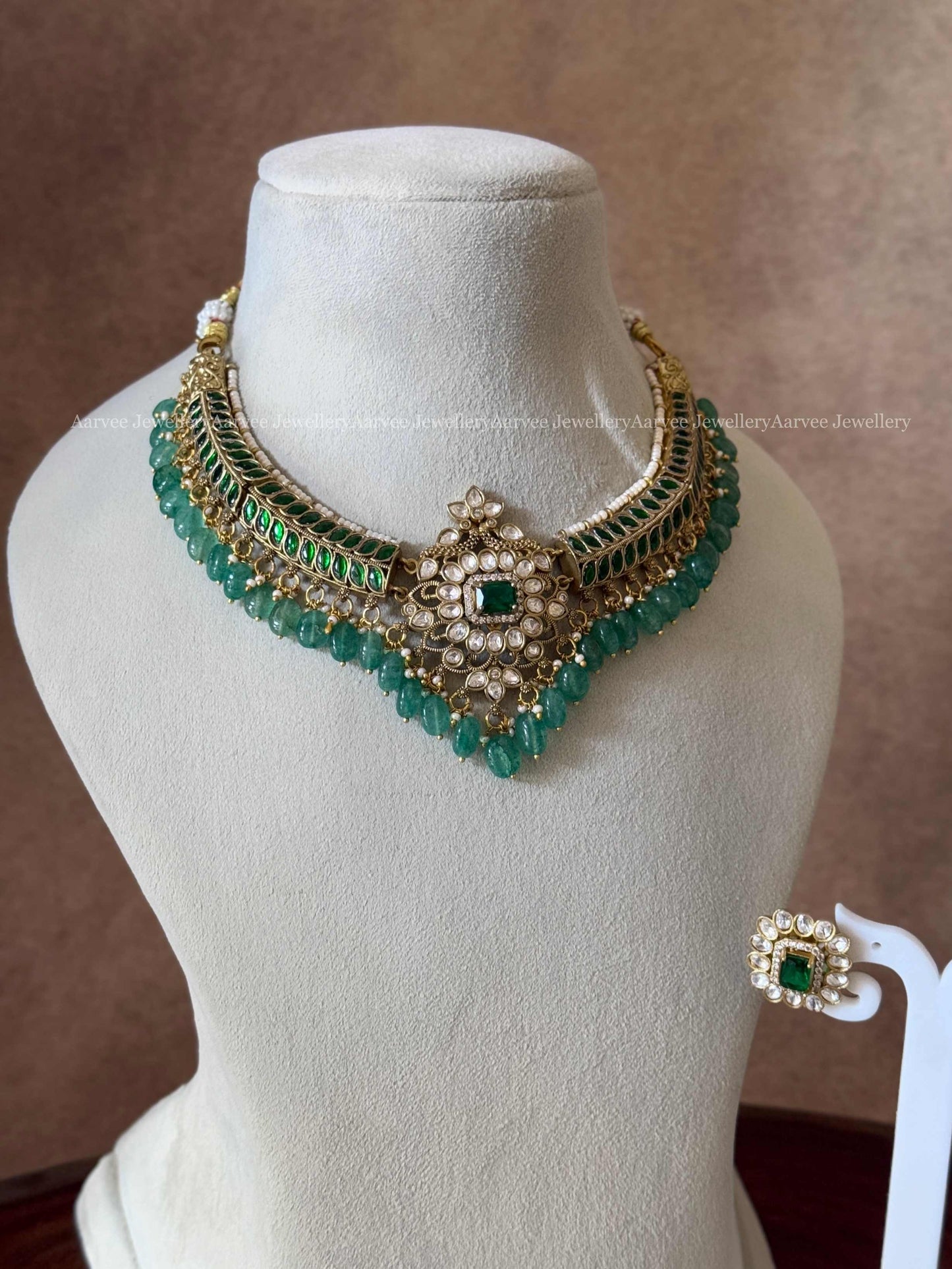 JADAU KUNDAN GREEN/WHITE STONE KANTI NECKLACE SET WITH DARK PASTEL BEADS