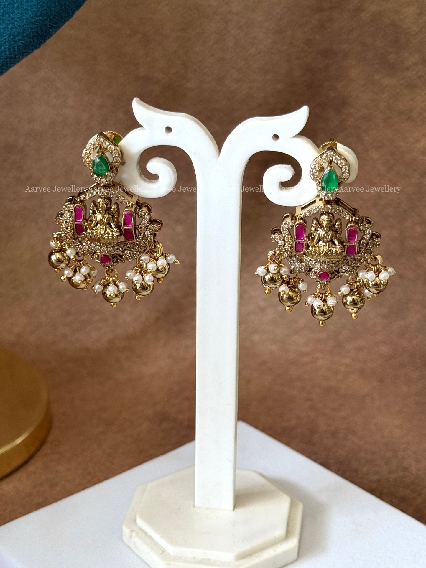 STATEMENT JALEBI NECKLACE WITH TEMPLE MOTIF WITH WHITE/PINK/RUBY STONES