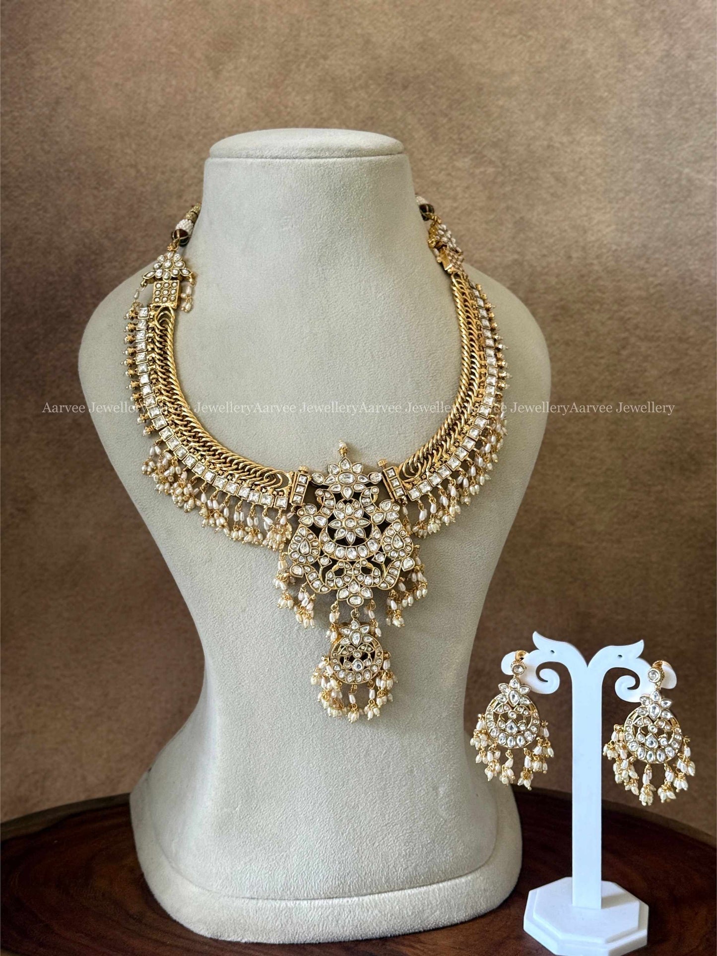 PREMIUM JALEBI 2 IN 1 REVERSIBLE NECKLACE SET IN WHITE / PINK STONES