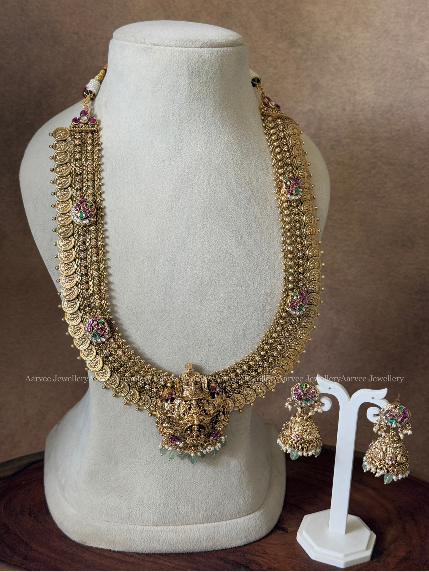 ANTIQUE GOLD STATEMENT COIN HARAM SET WITH 3 DETACHABLE PENDANT IN KUNDAN STONE & PASTEL BEADS